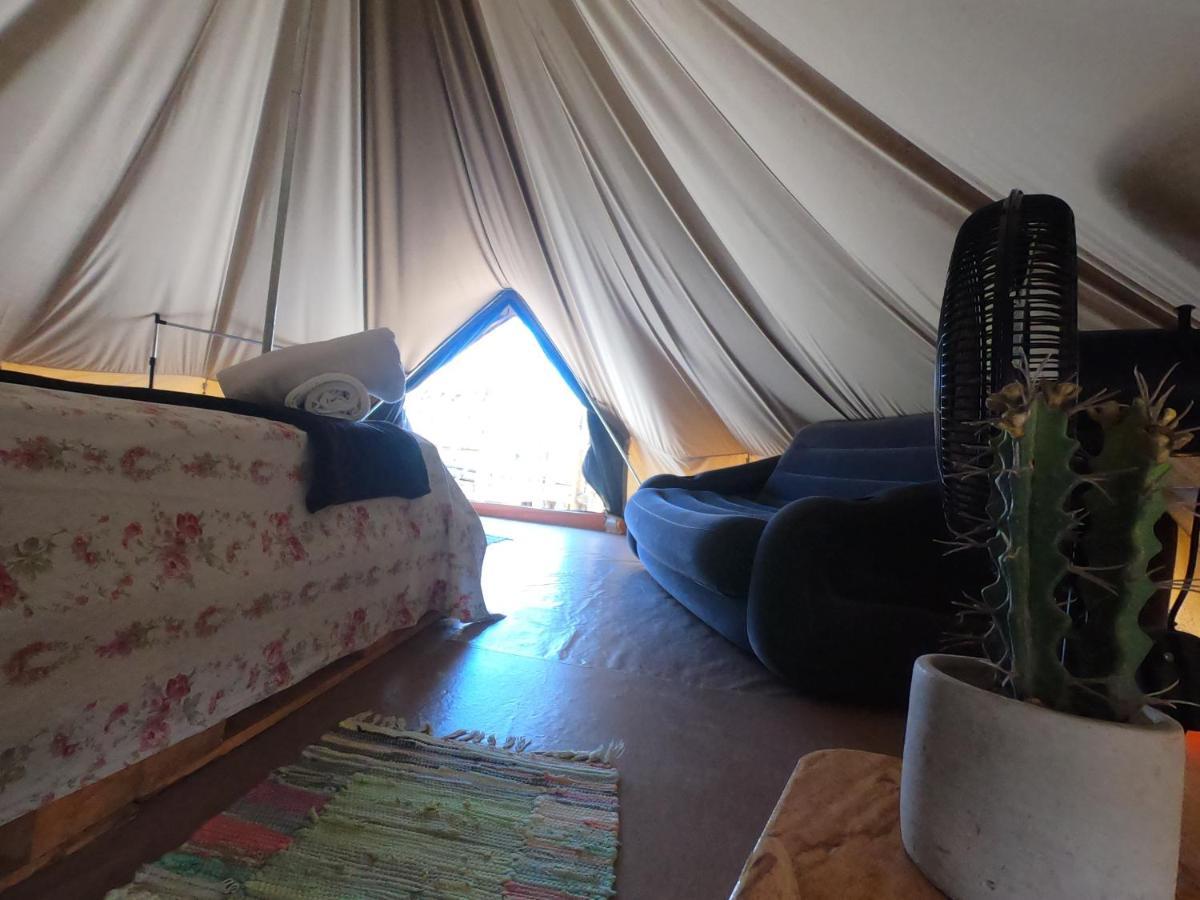 Отель Glamping Due Amici Паломино Экстерьер фото