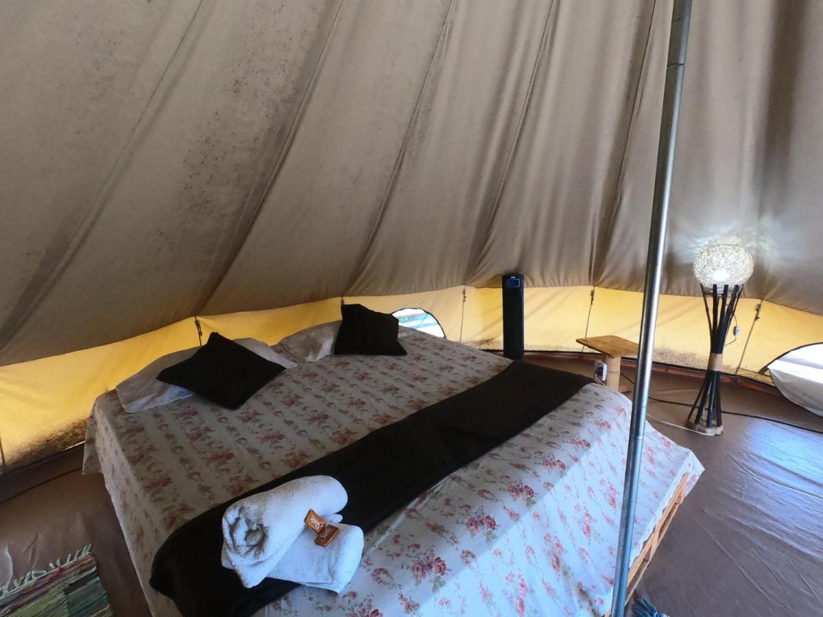 Отель Glamping Due Amici Паломино Экстерьер фото