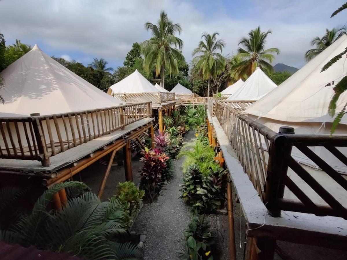 Отель Glamping Due Amici Паломино Экстерьер фото