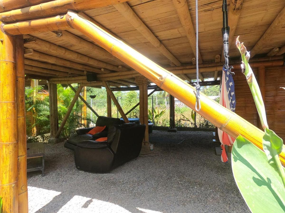 Отель Glamping Due Amici Паломино Экстерьер фото